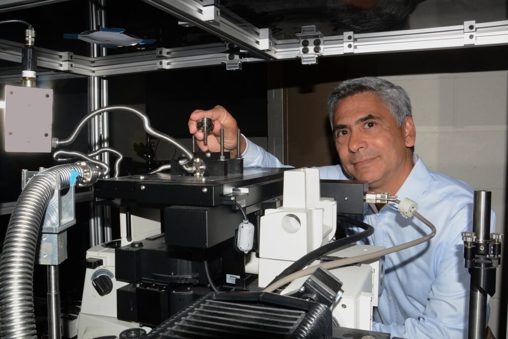 AI research robots key to ‘democratizing and revolutionizing science’, world-class AFRL researcher says (8274977).jpg