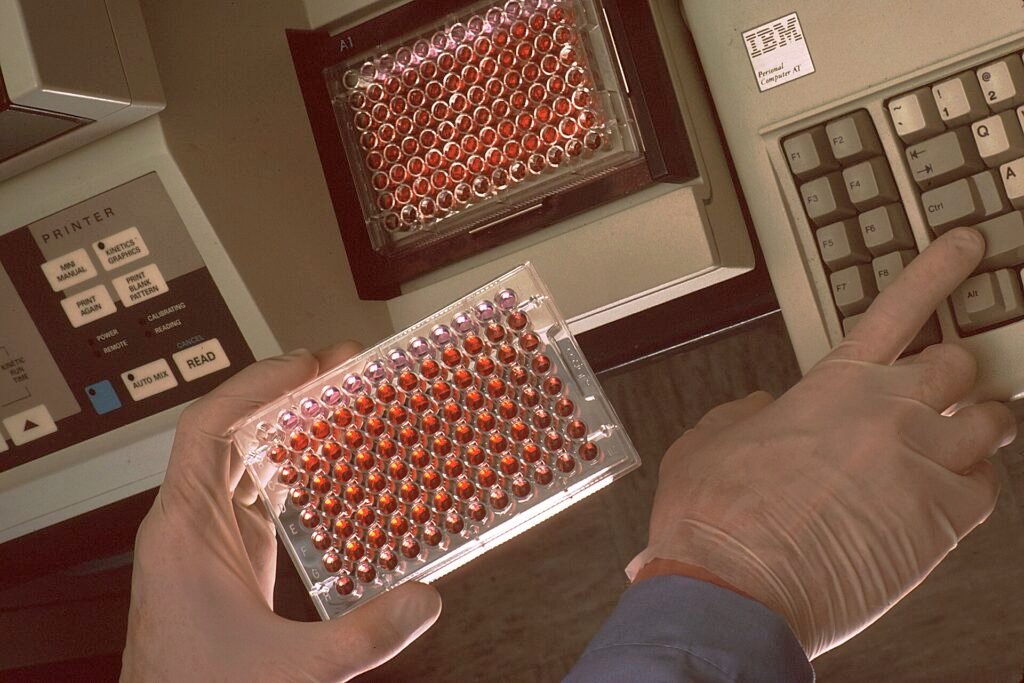 Extraction laboratory (1).jpg