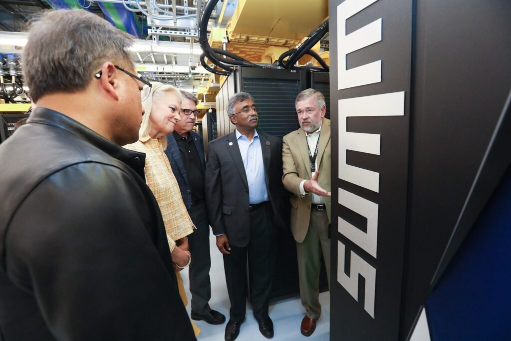 ORNL Launches Summit Supercomputer (31430046567).jpg